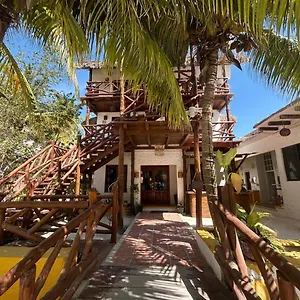3* Hotel Hotelito Crismi